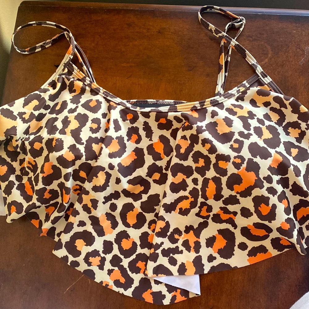 Leopard bikini top